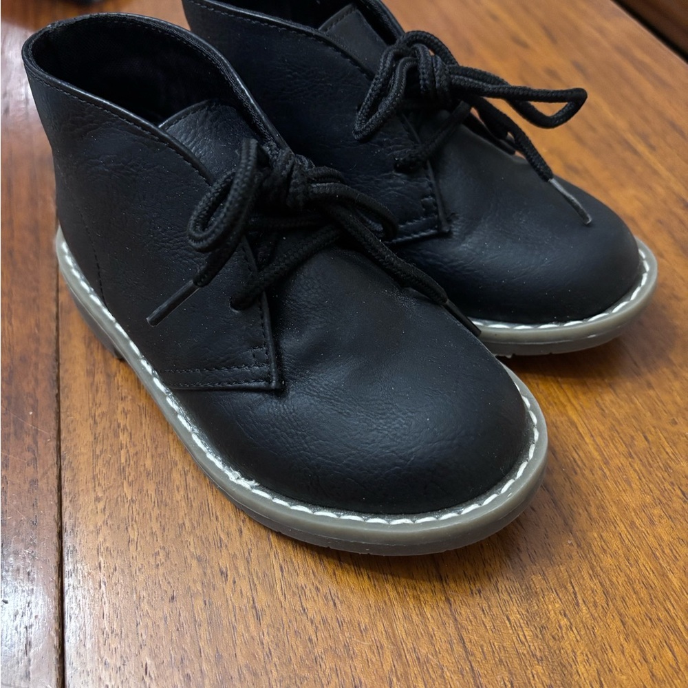EUC Children's Place Black Dress Boot Shoe Toddler Size 9